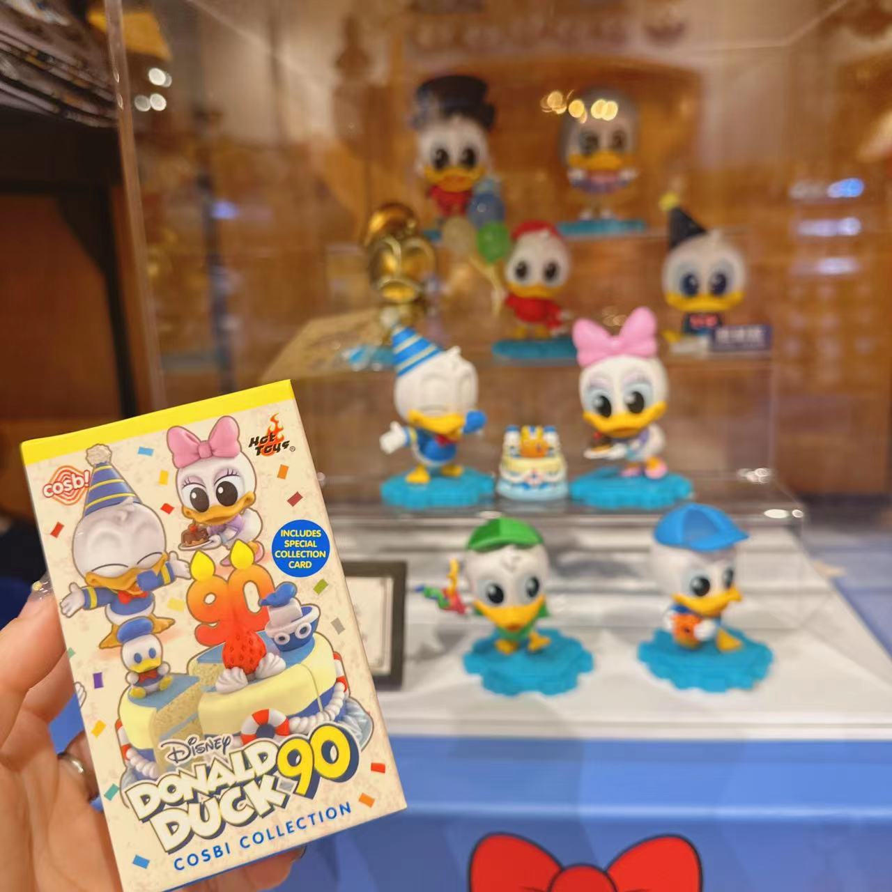 SHDL - Donald Duck random figure