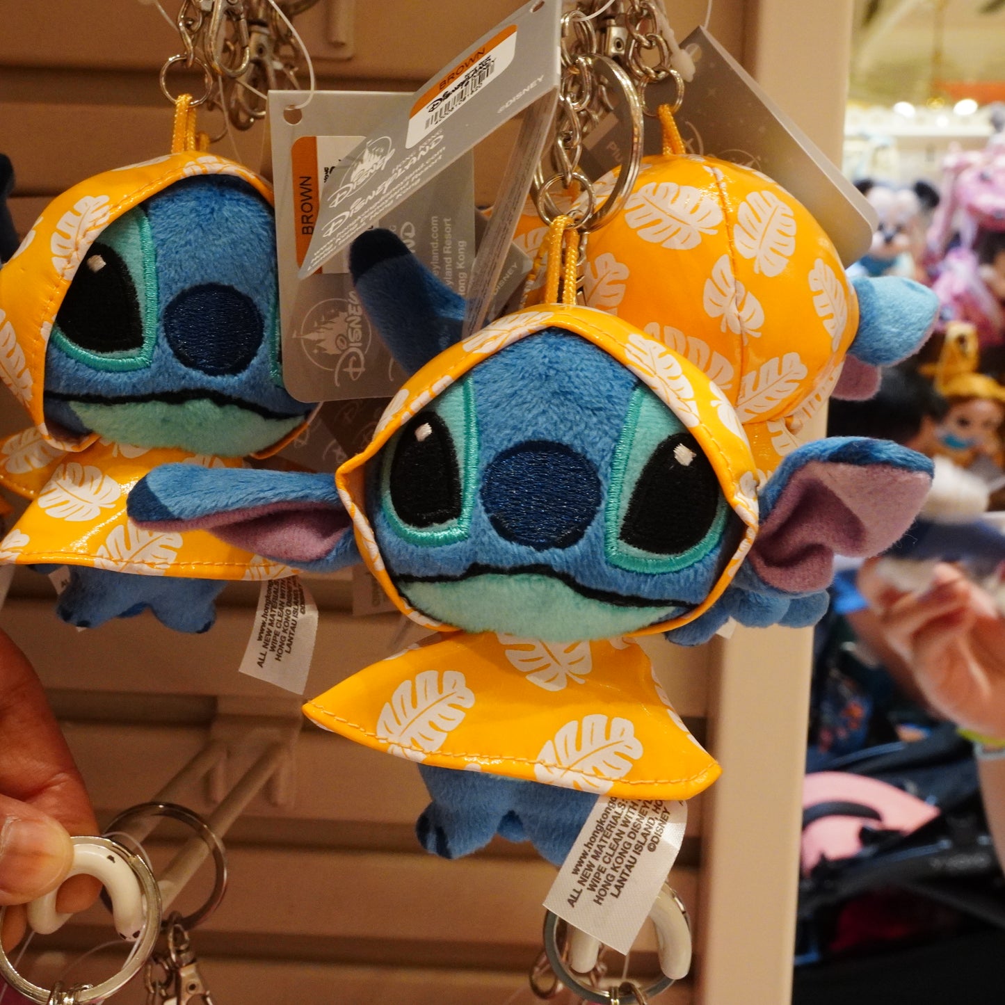 HKDL - Raincoat keychain - Stitch