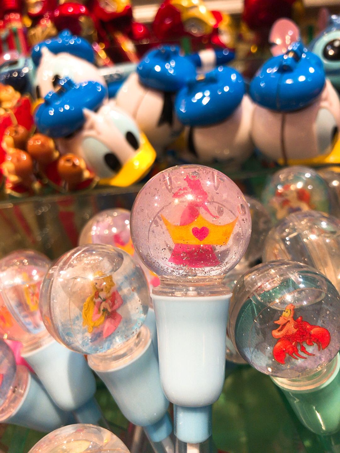 HKDL - Aurora Snow Globe Pen