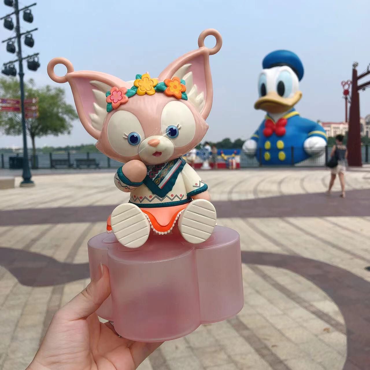 SHDL - Lina Bell bottle cap holder
