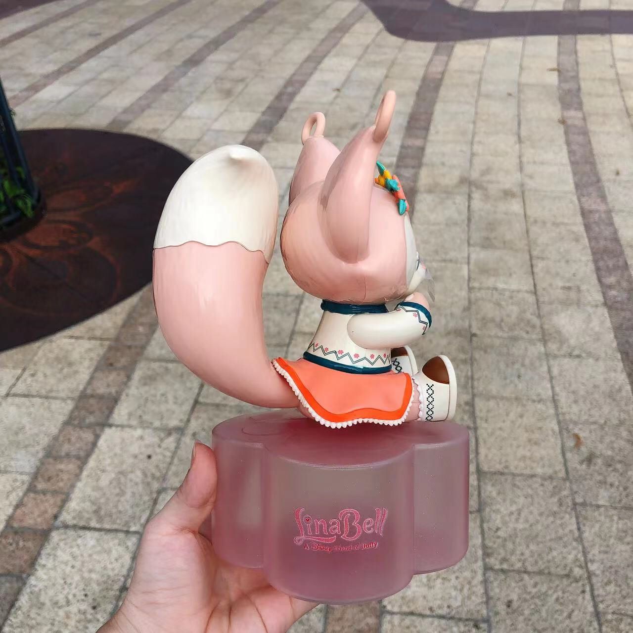 SHDL - Lina Bell bottle cap holder
