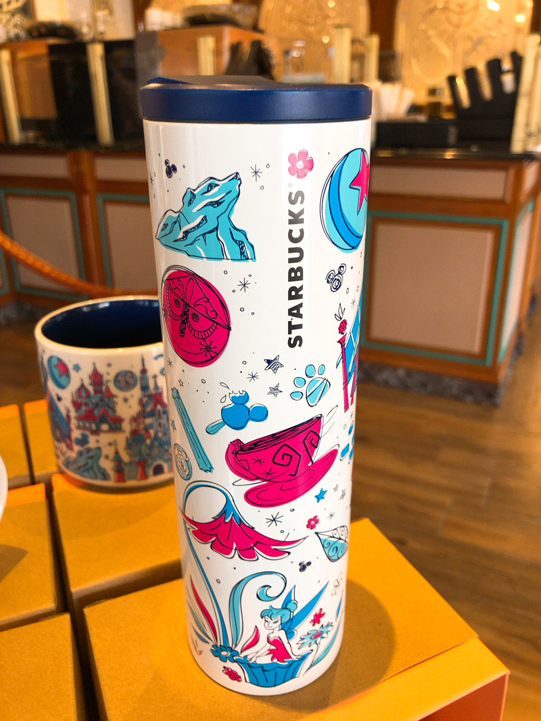 HKDL - Disney park exclusive Starbucks tumbler