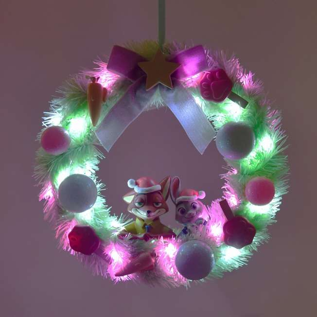 SDJ - ZOOTOPIA CHRISTMAS Collection - LED Christmas wreath