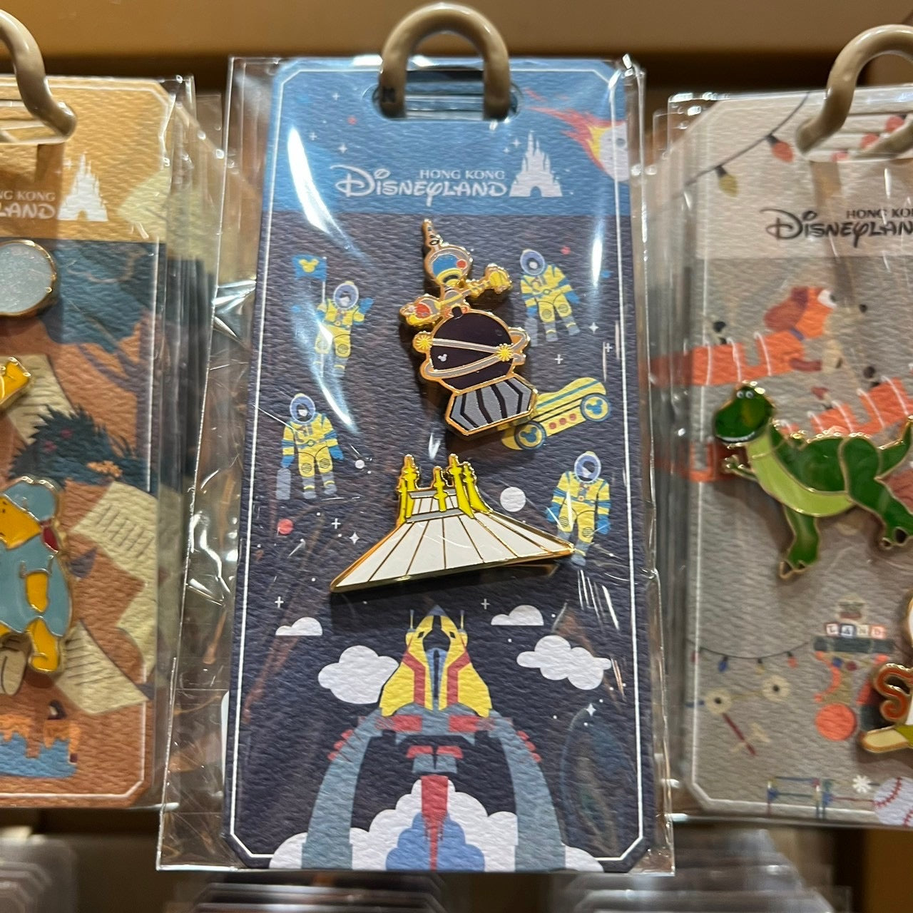 HKDL - Hong Kong Disneyland exclusive pin