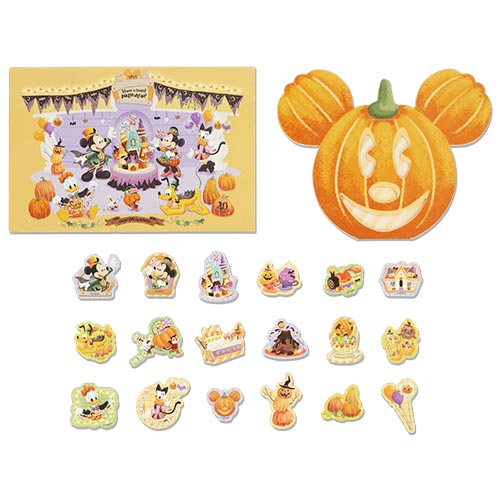 TDR - Halloween 2023 - Seal set with postcard