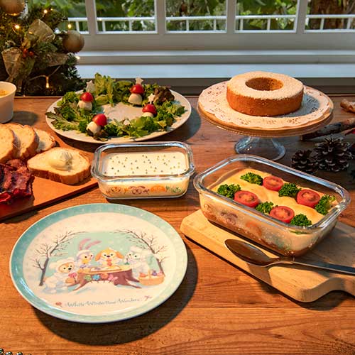 TDR - Duffy and friends White Wintertime Wonders Collection - Plate