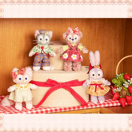 TDR - Heartfelt Strawberry Gift Collection - Plush keychain