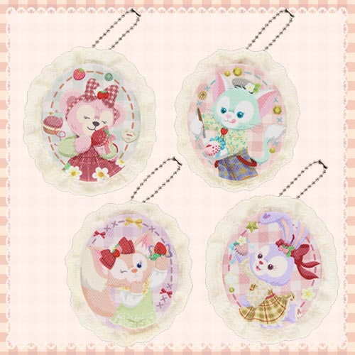 TDR - Heartfelt Strawberry Gift Collection - Random brooch keychain