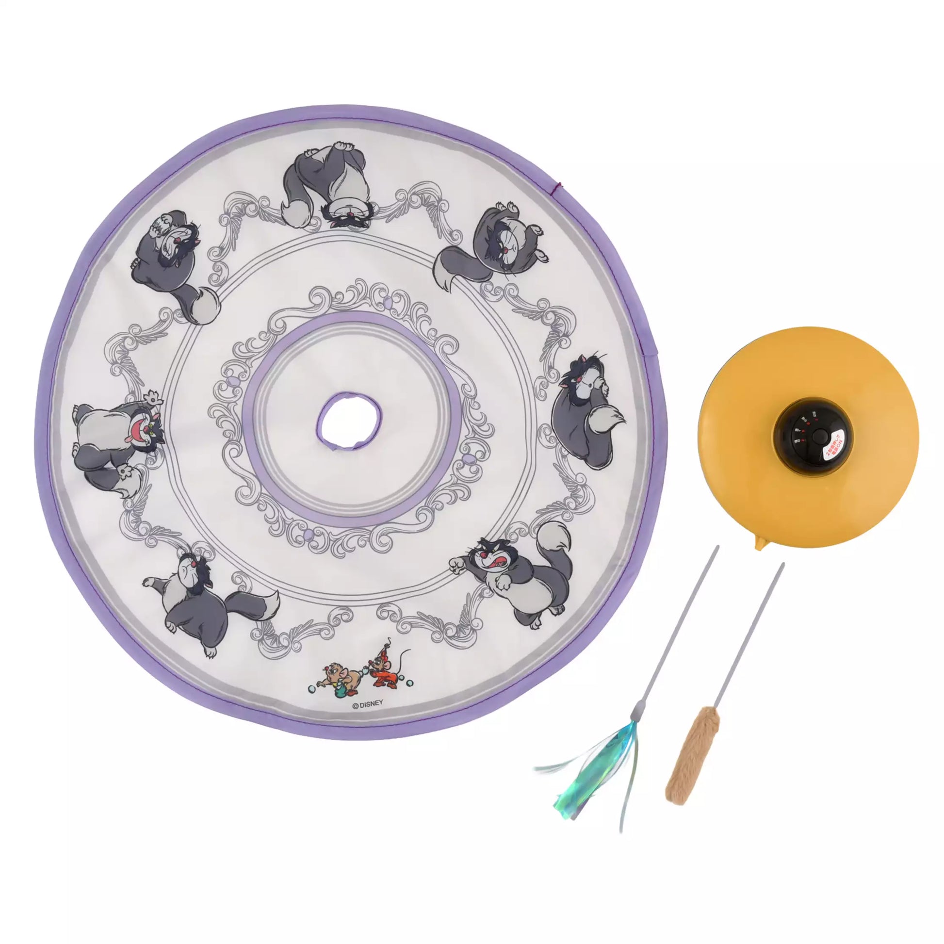 Disney Store Japan Cat Day 2026 limited edition merchandise. Japan exclusive Disney character goods featuring Lucifer, Figaro, and Marie with a chic antique design aesthetic. Cat toy catch me if you can 2.