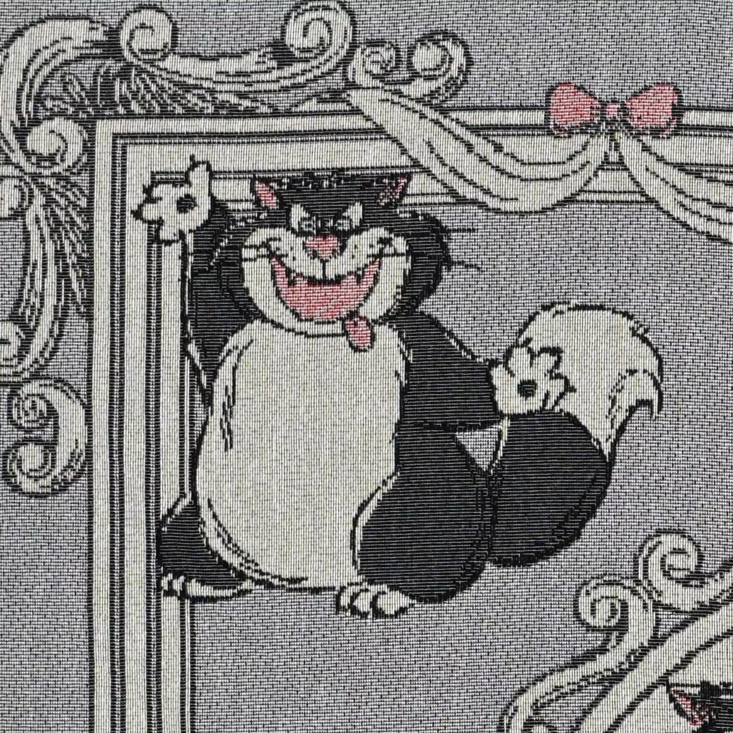 Blanket from the Disney Cat Day 2026 collection. Gray blanket featuring Lucifer, Jaq and Gus in a various adorable positions. Exclusive Japanese Disney merchandise celebrating February 22nd.