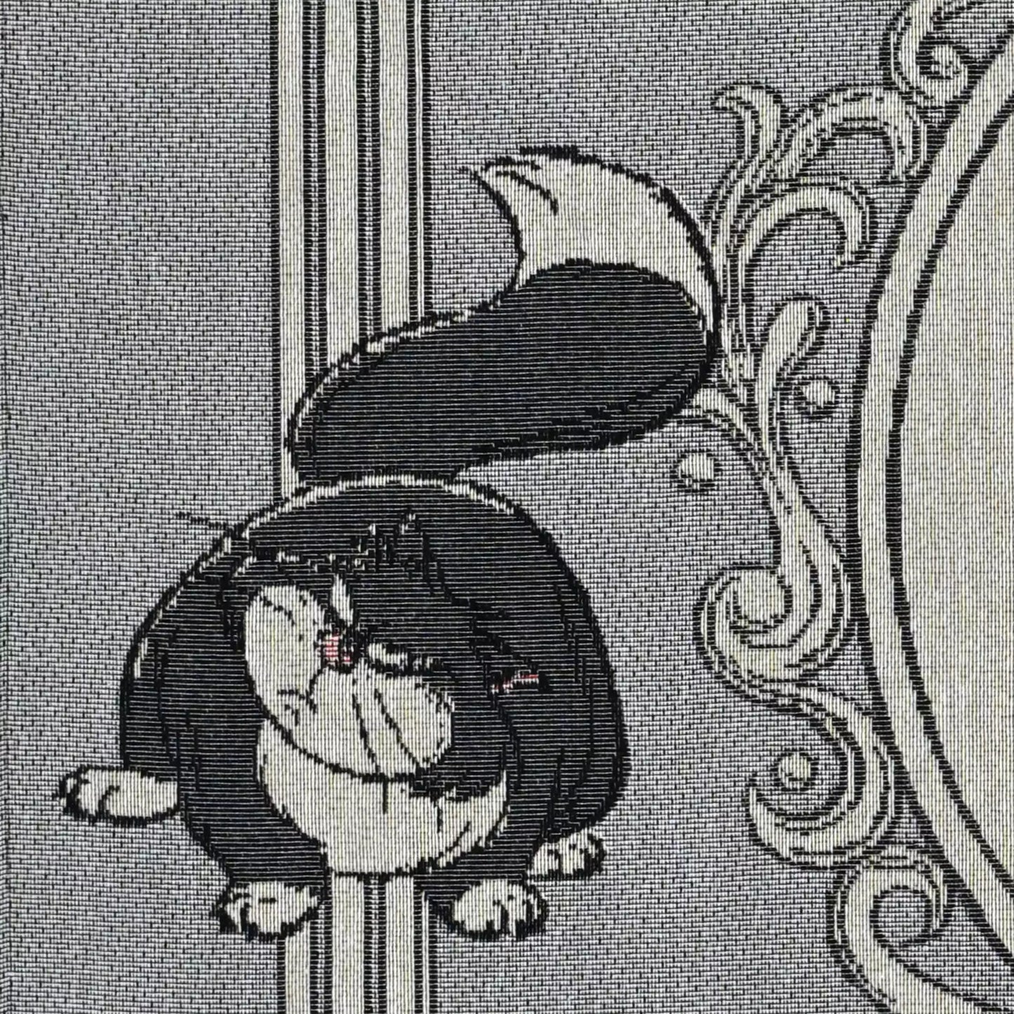 Blanket from the Disney Cat Day 2026 collection. Gray blanket featuring Lucifer, Jaq and Gus in a various adorable positions. Exclusive Japanese Disney merchandise celebrating February 22nd.