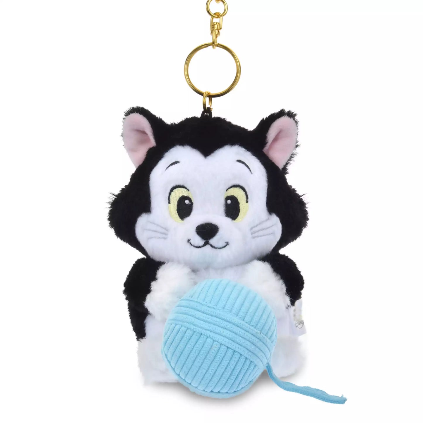 Lucifer and Figaro plush keychains from the Disney Cat Day 2026 series. Fluffy stuffed animal keychains holding a yarn ball or mouse toy. These interactive plushies vibrate when the pull-string toy is pulled.
