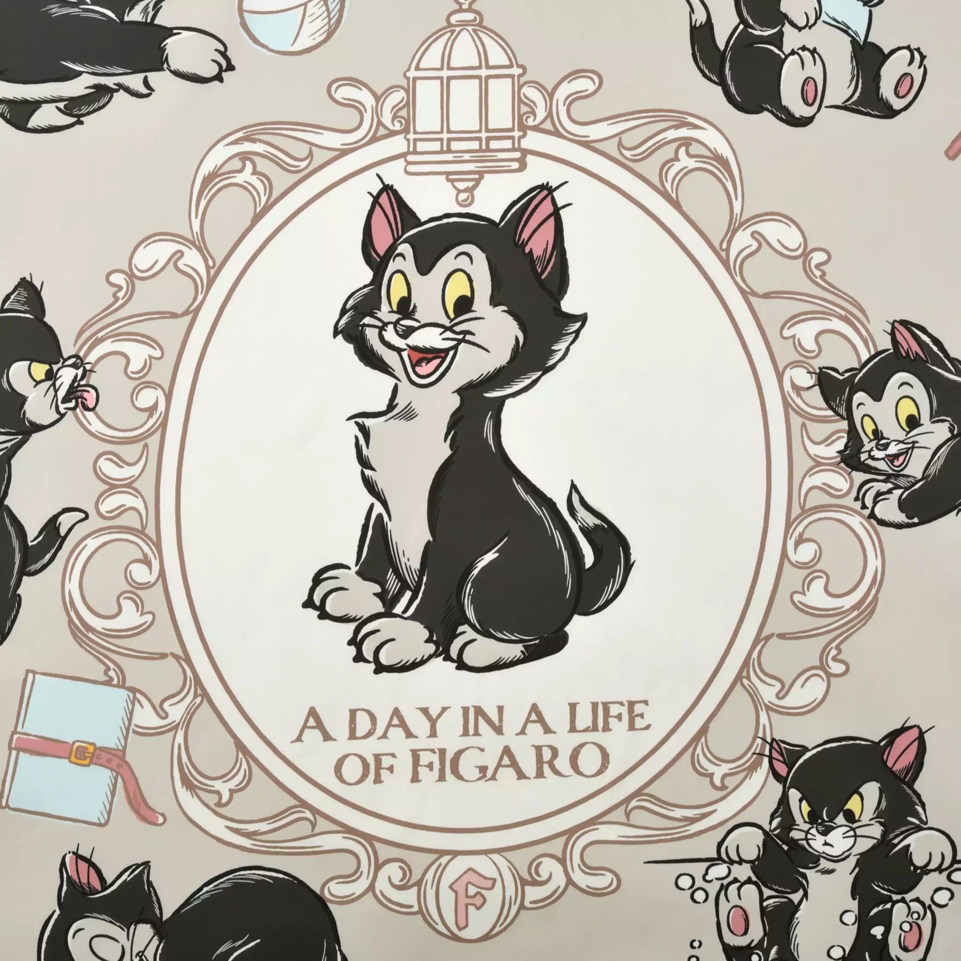 Scarf from the Disney Cat Day 2026 collection. White polyester scarf featuring Figaro in various adorable positions. Exclusive Japanese Disney merchandise celebrating February 22nd.