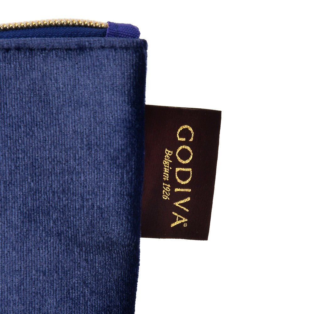 Disney Store Assortment with Pouch - Godiva Disney Valentine 2026