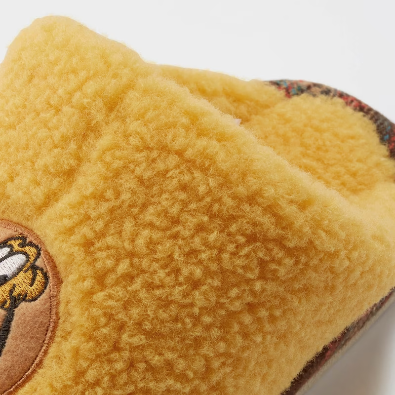 Disney Character Room Slipper - Winnie the Pooh