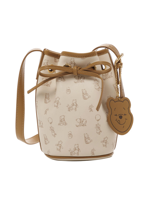 Disney Character Classic Pooh Crossbody bag