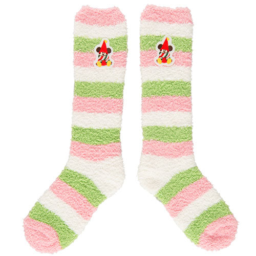 TDR - Christmas 2022 - Room socks