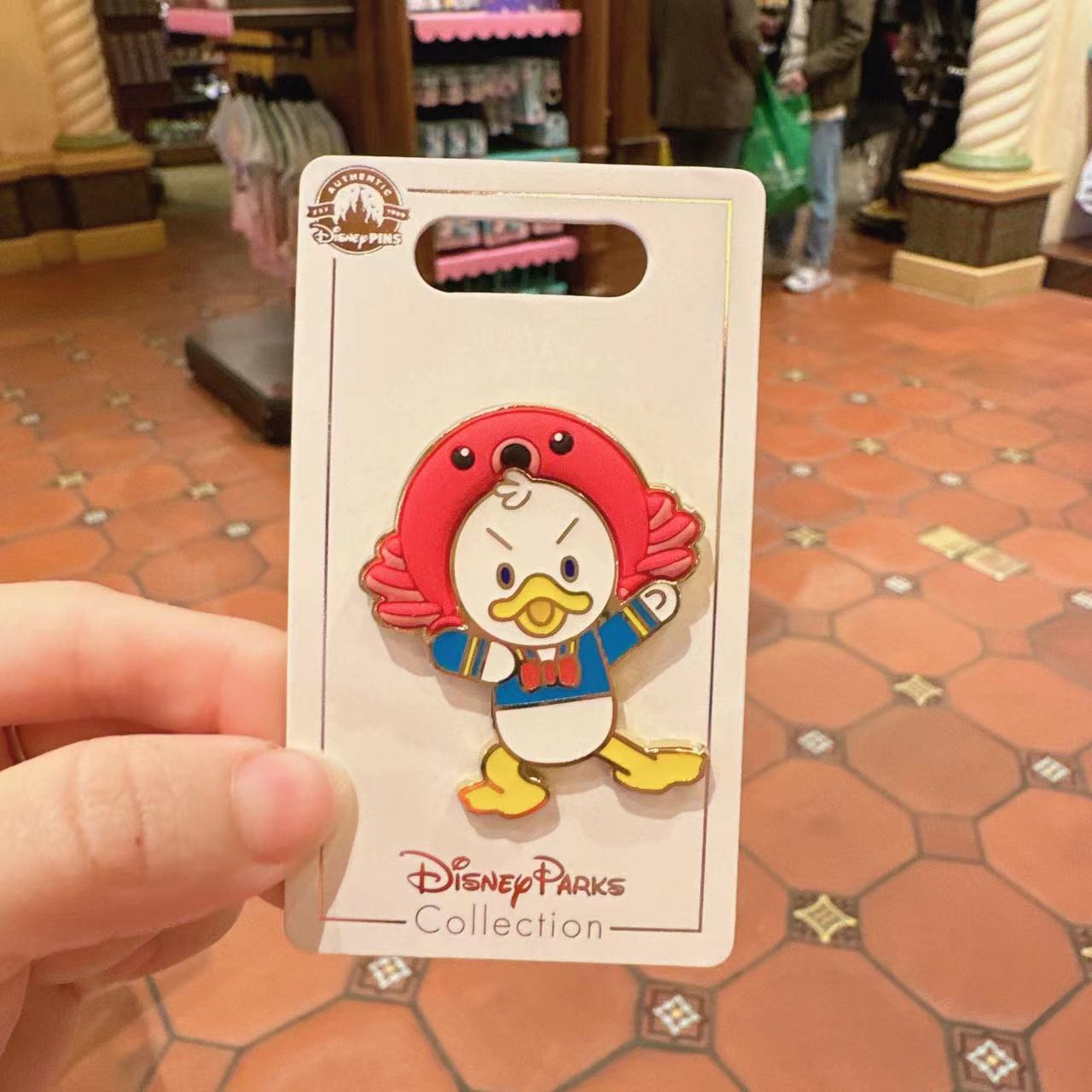 SHDL - Shanghai Exclusive - Octopus Donald Duck Pin