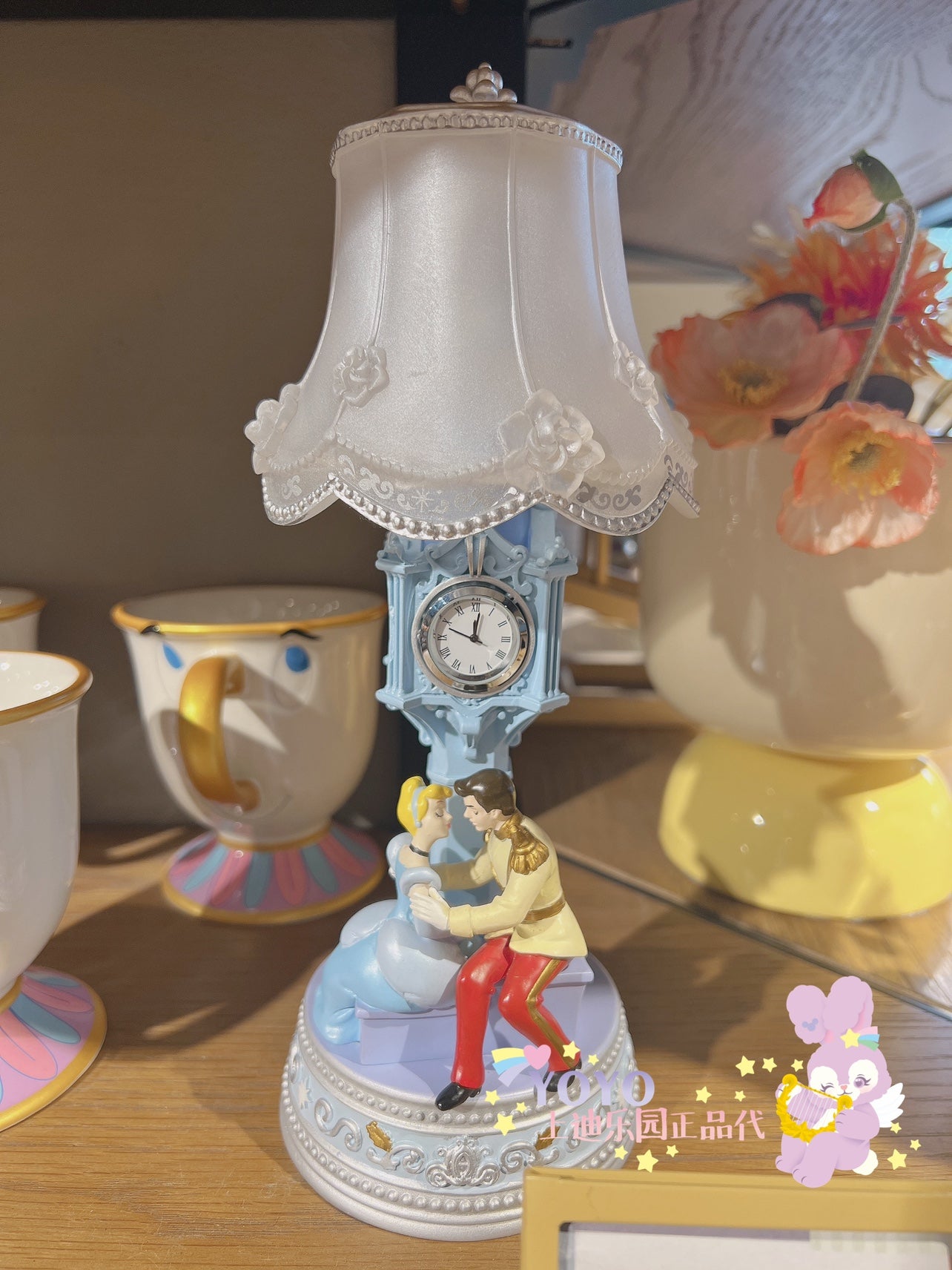 SHDL - Cinderella Clock Figure