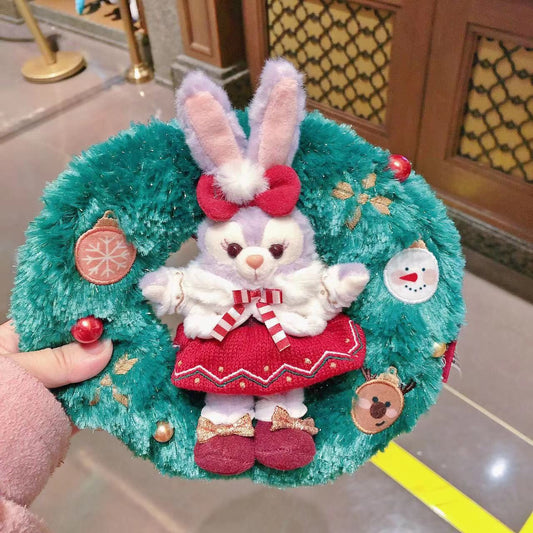 SHDL - Christmas 2022 - Duffy and Friends - Stella Lou wreath