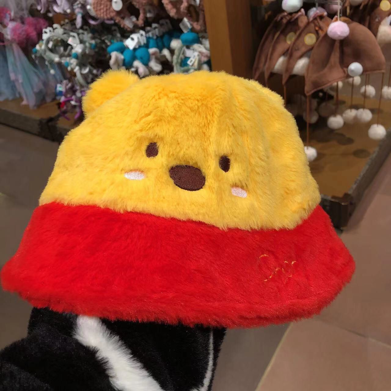 SHDL - Winnie the Pooh Bucket Hat