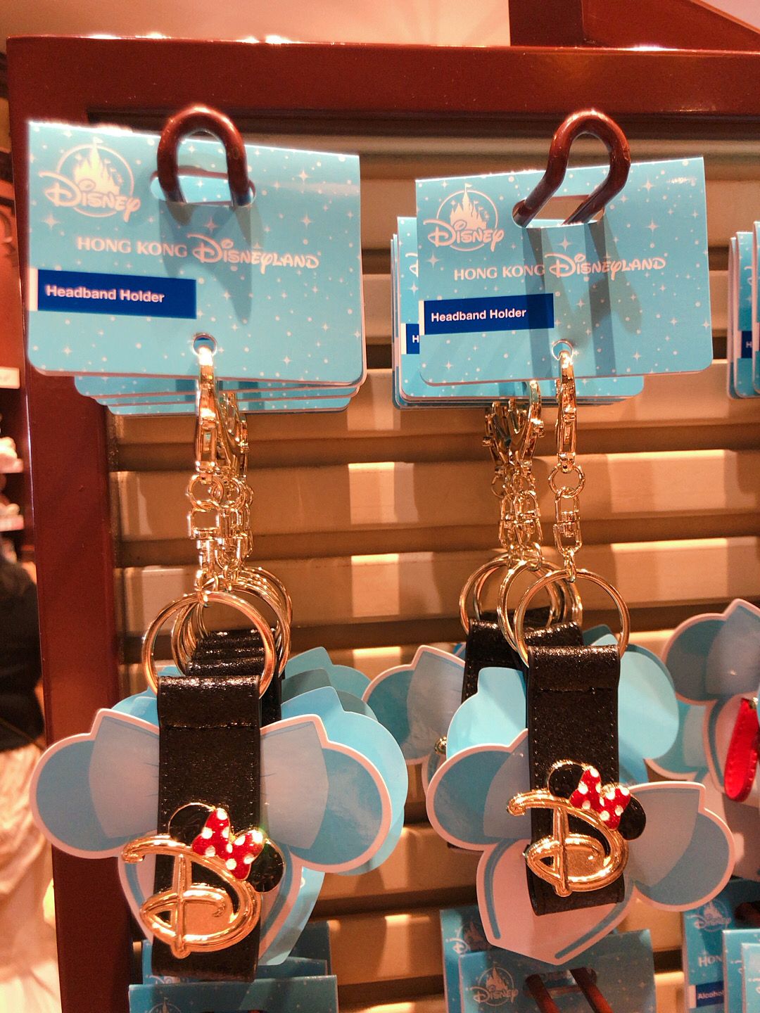 HKDL - ears / headband holder keychain