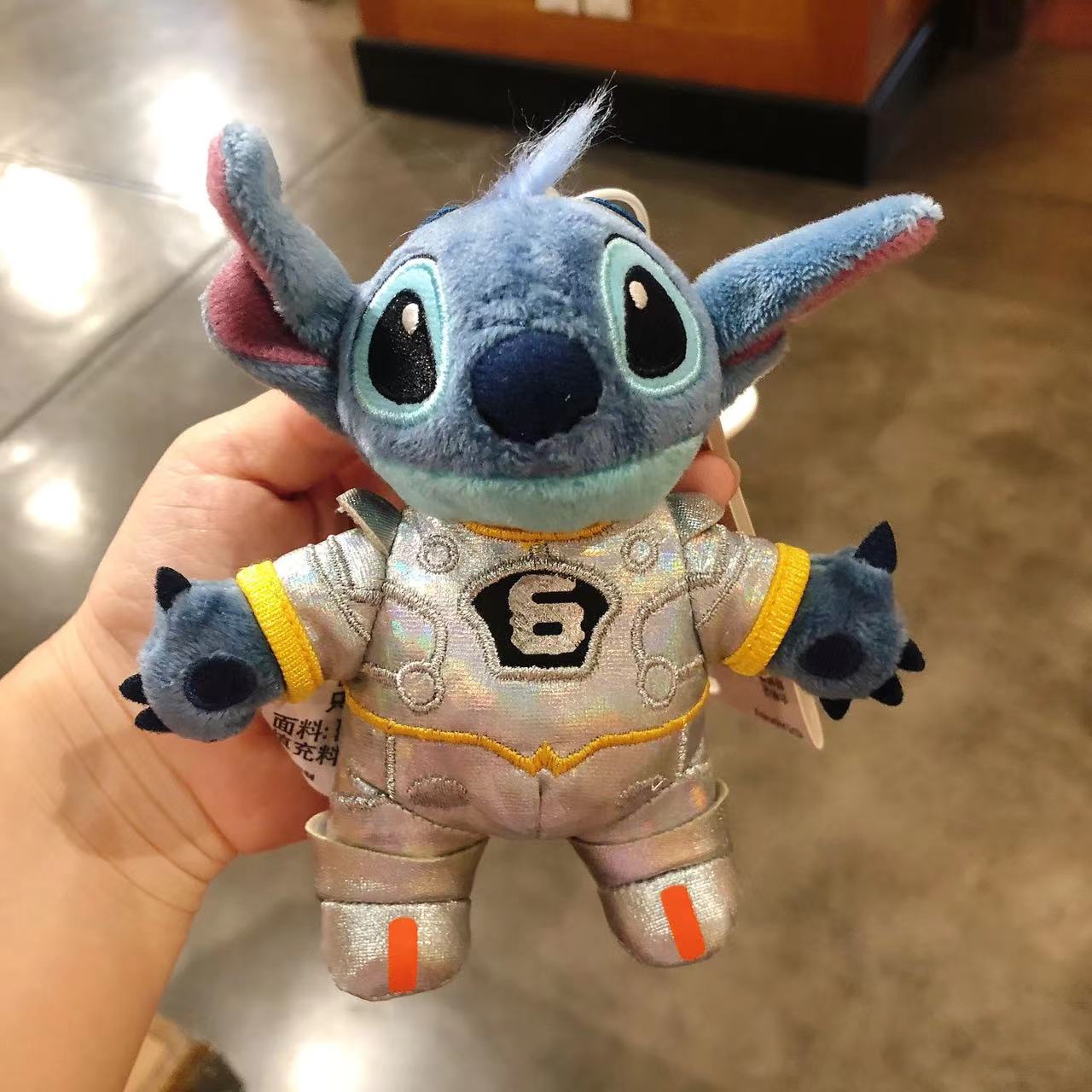 SHDL - Stitch plush keychain