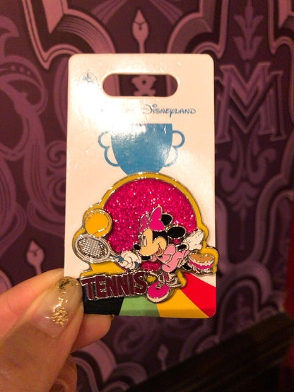 HKDL - Mickey and friends sport pin