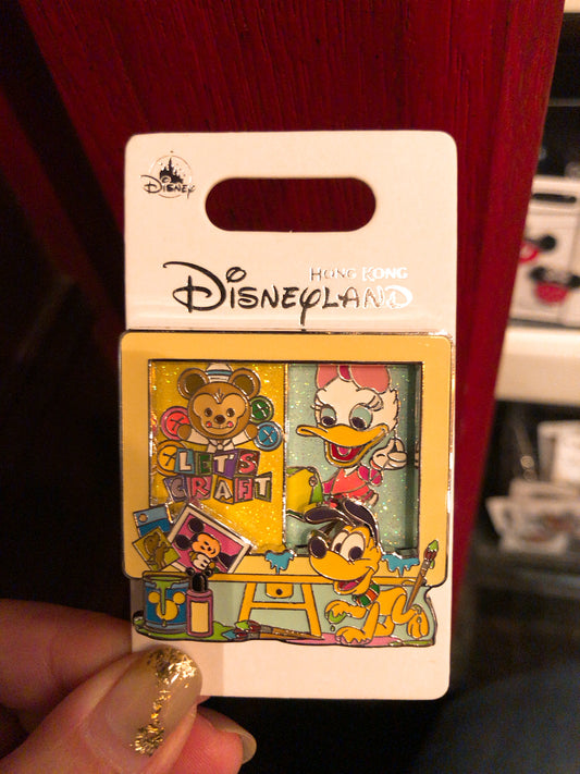 HKDL - Hong Kong park exclusive - Pin