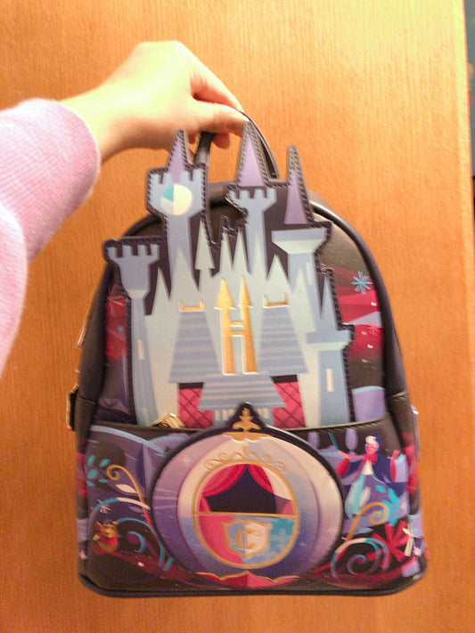 [BARGAIN] Cinderella Castle loongefly backpack