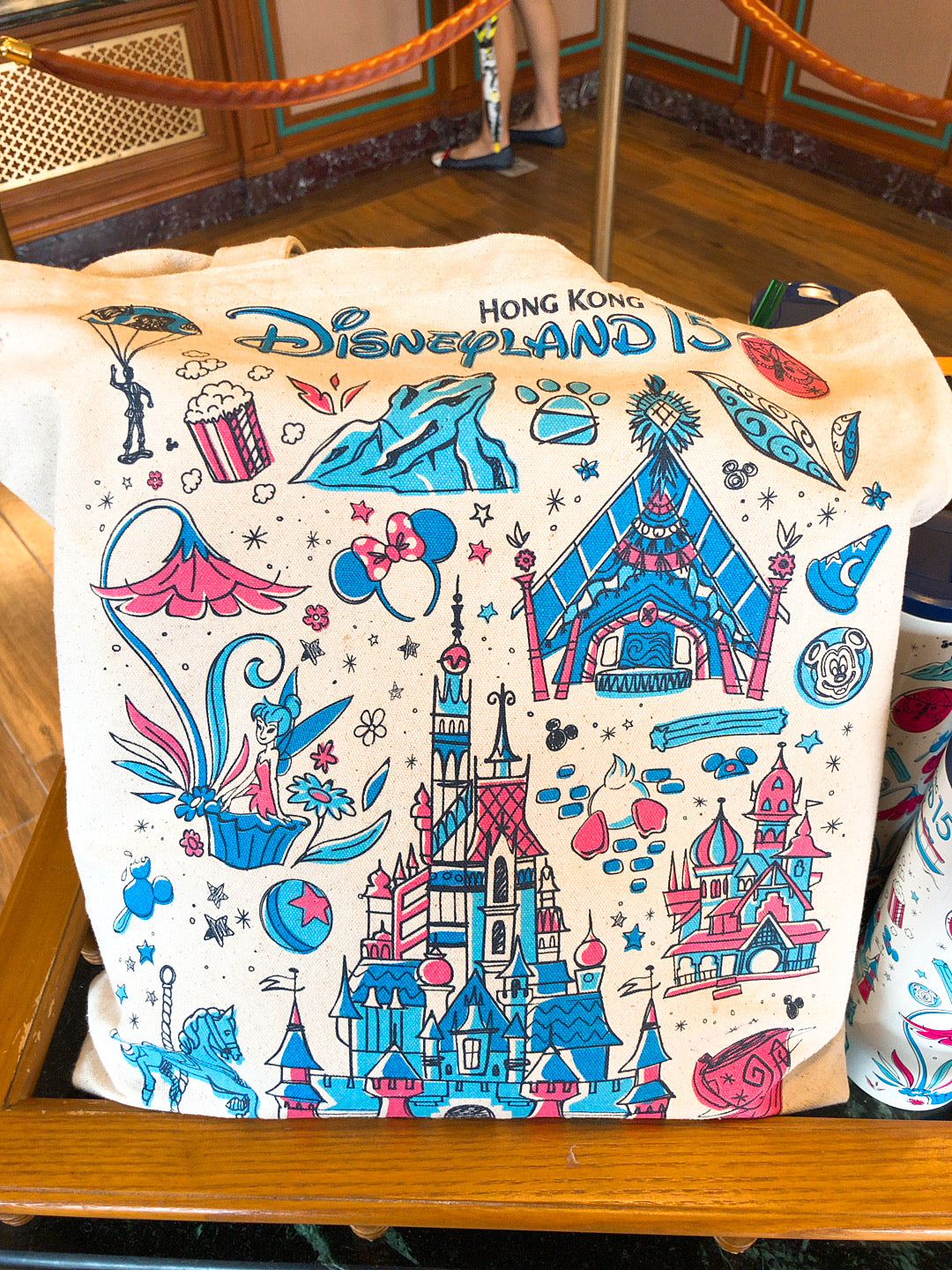 [MOVING SALE] HKDL - Disney park exclusive Starbucks tote bag