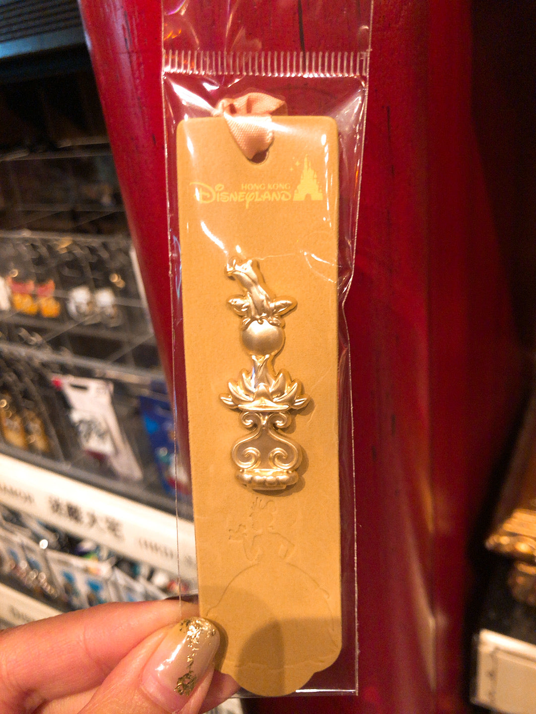 HKDL - Princess pin with leather bookmark collection