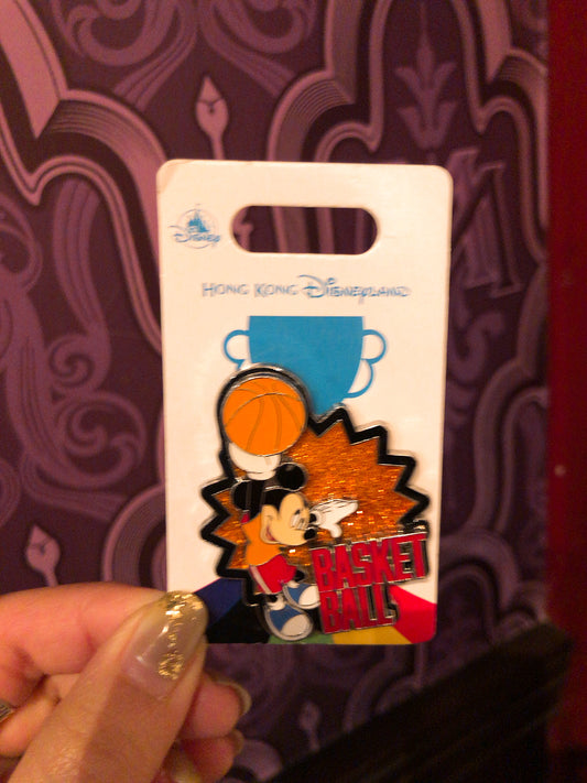 HKDL - Mickey and friends sport pin